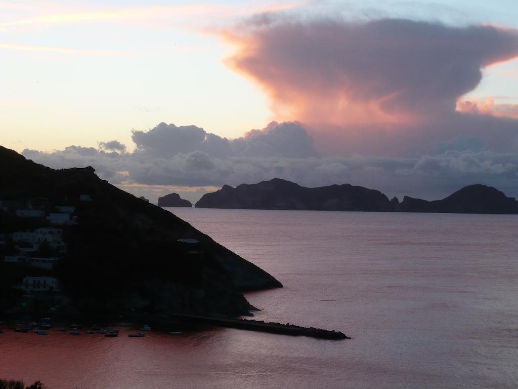 L'Incanto Di Cala Feola ポンツァ エクステリア 写真